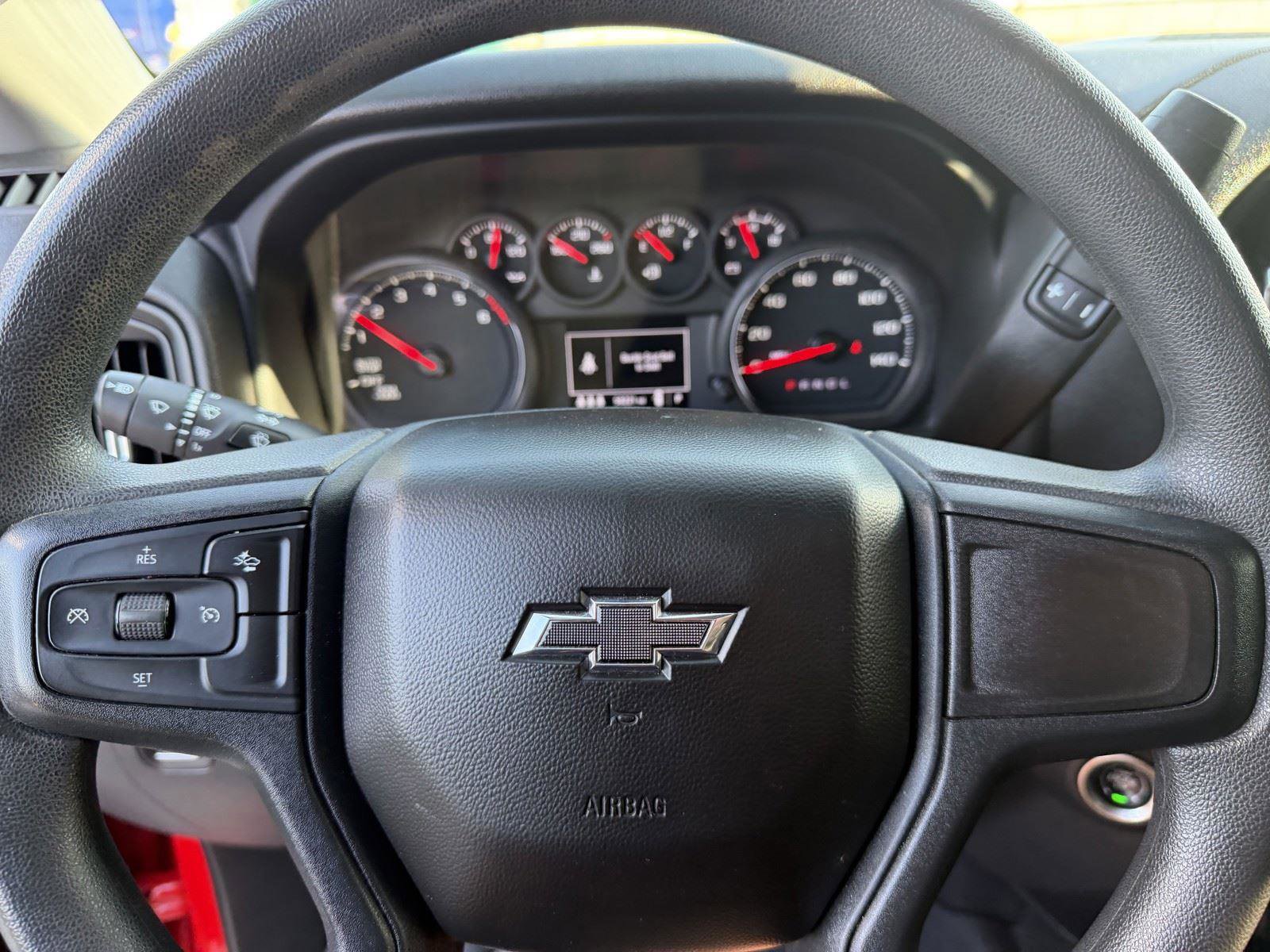 Used 2024 Chevrolet Silverado 1500 Custom Trail Boss w/ LPO, Dark Essentials Package image 13