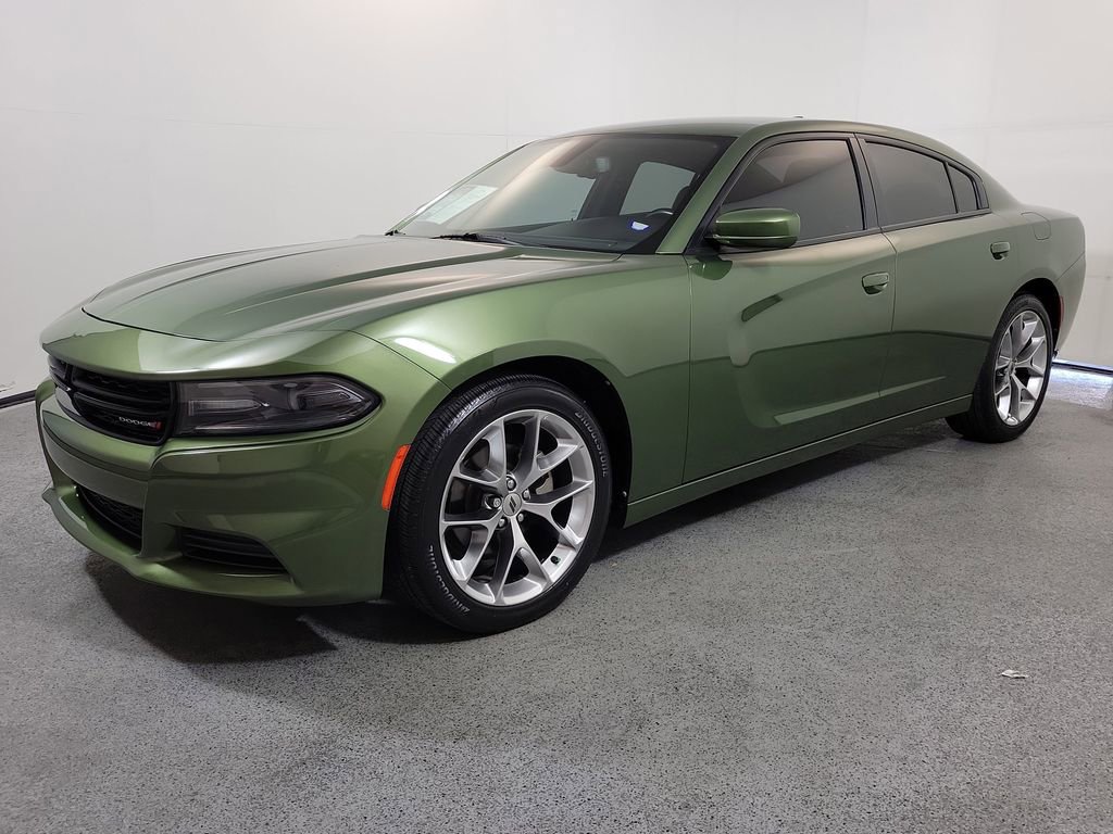 Used 2021 Dodge Charger SXT w/ Plus Group RWD image 3