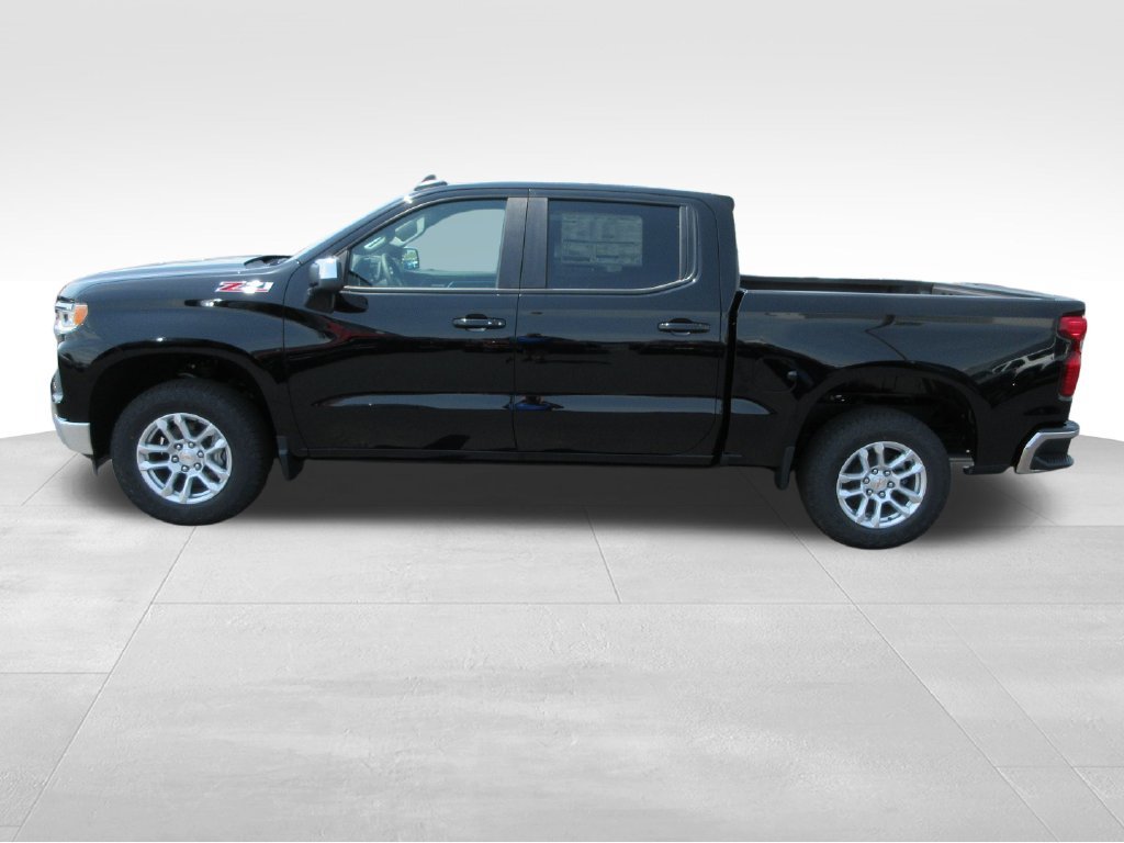 New 2026 Chevrolet Silverado 1500 LT w/ Z71 Off-Road Package AWD/4WD image 3