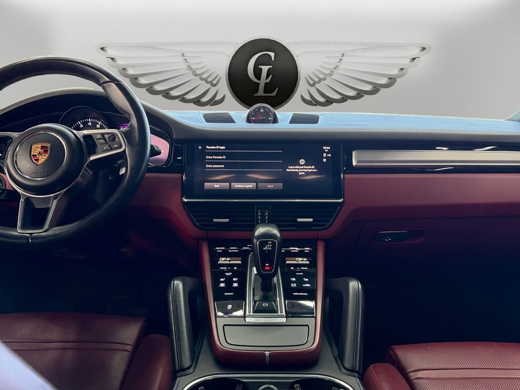 Used 2022 Porsche Cayenne Platinum Edition AWD/4WD image 11