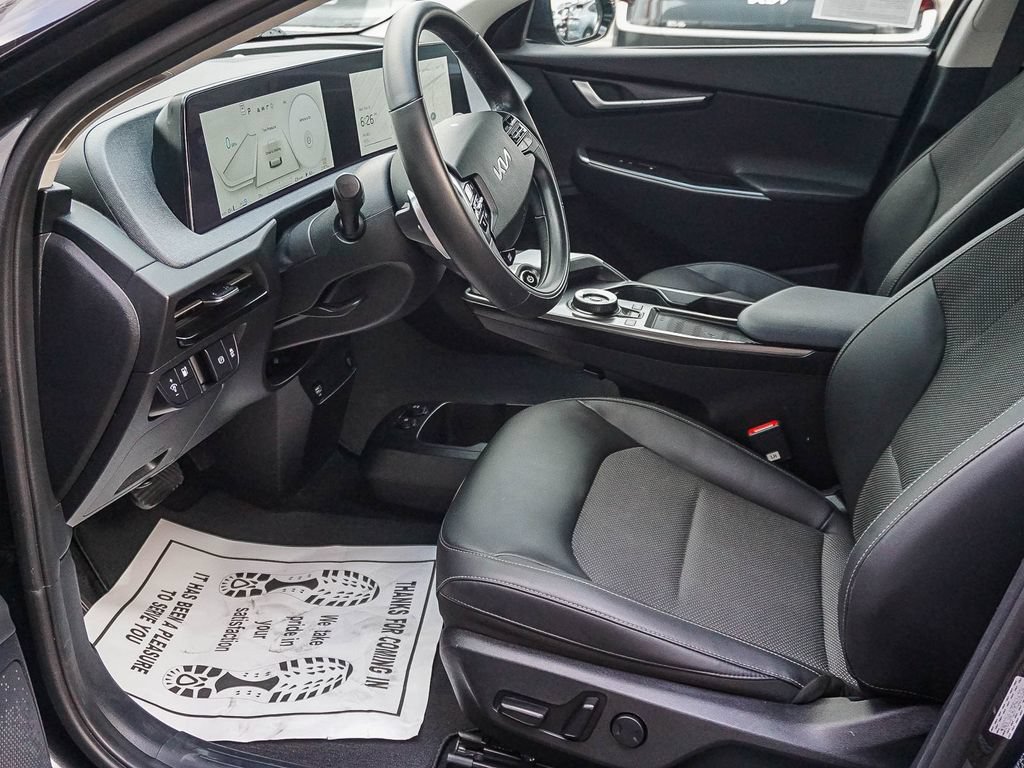 Certified 2024 Kia EV6 Light RWD image 18