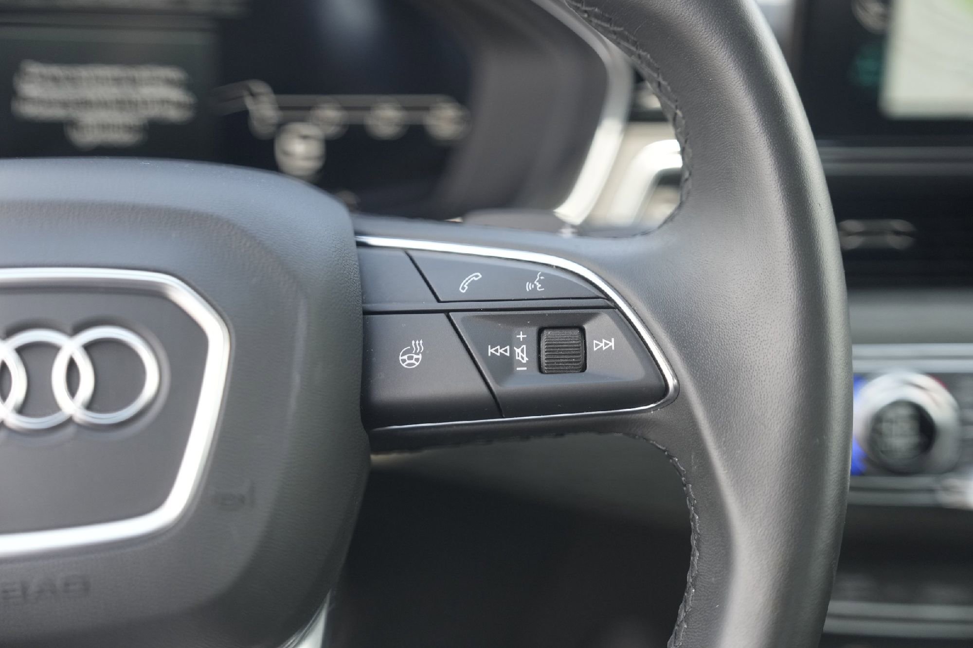 Used 2023 Audi A4 2.0T Premium Plus w/ Premium Plus Package image 14