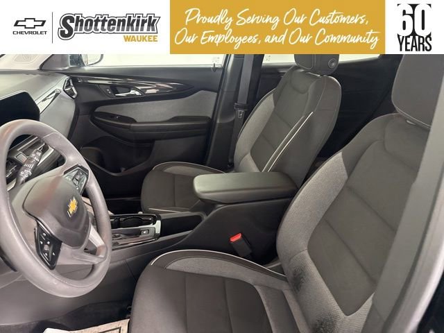 Used 2024 Chevrolet TrailBlazer LS w/ LS Convenience Package image 26