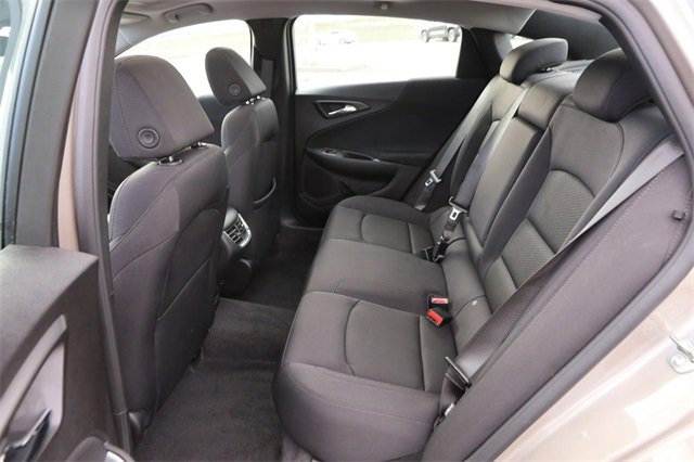 Used 2024 Chevrolet Malibu LT image 9