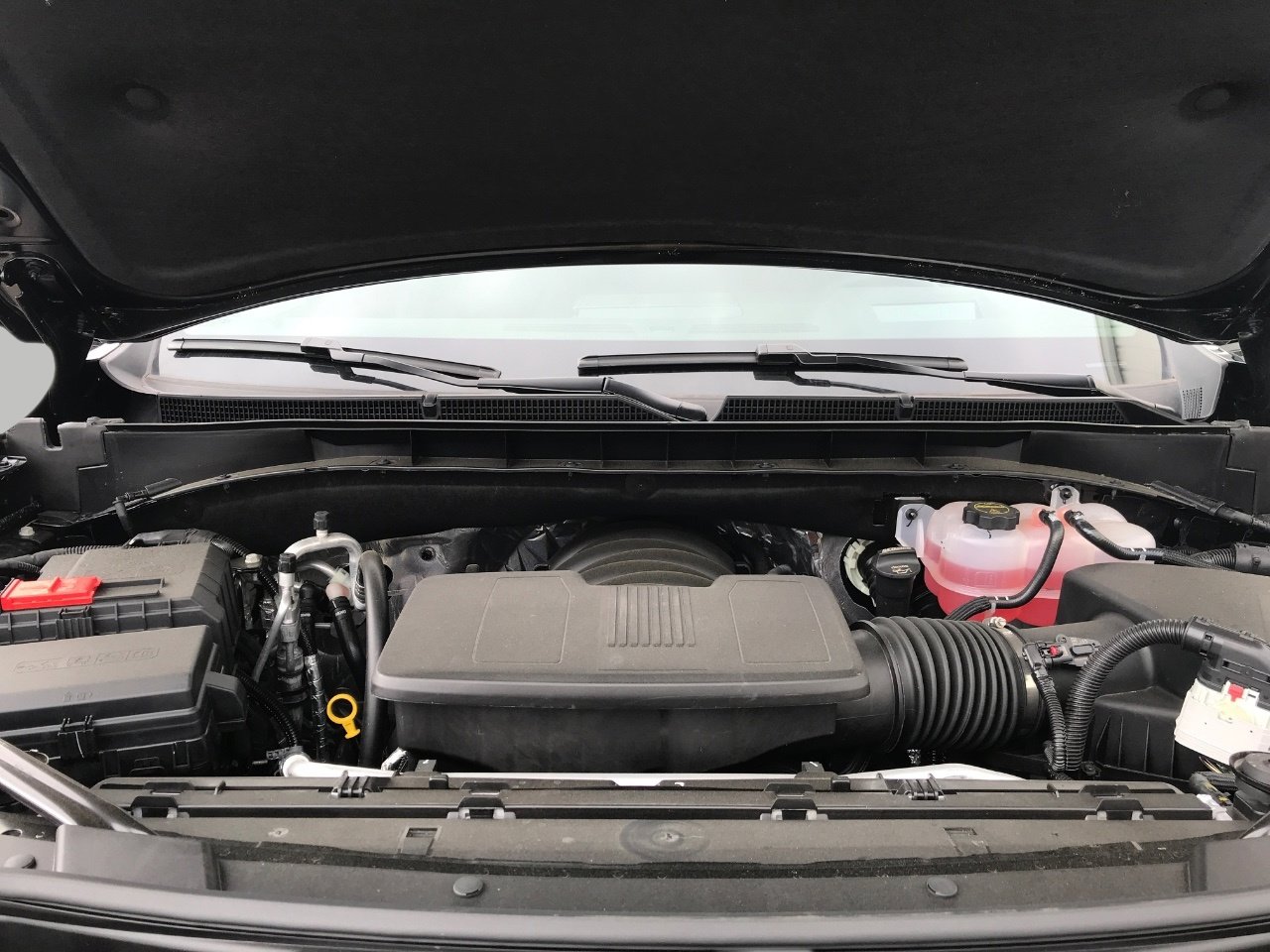 New 2026 GMC Yukon AT4 w/ AT4 Premium Package AWD/4WD image 6