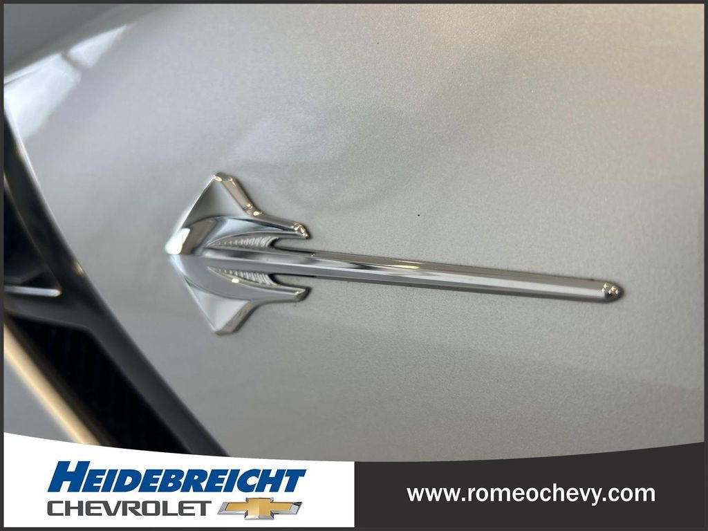 Used 2018 Chevrolet Corvette Stingray Coupe w/ 1LT RWD image 34