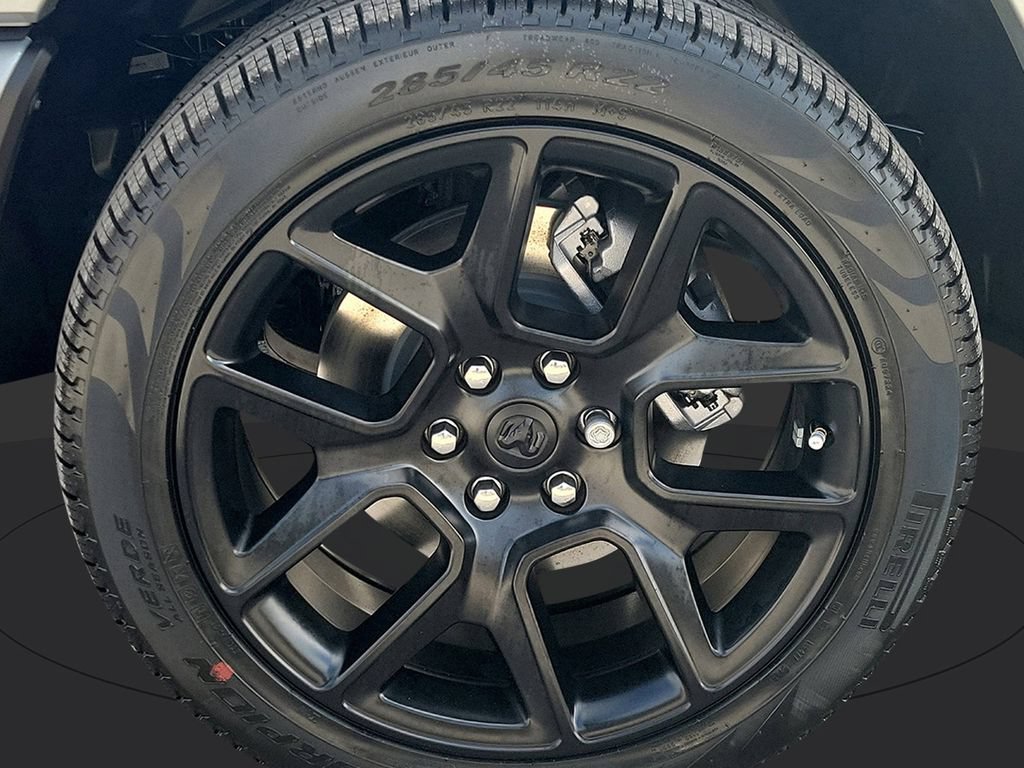 New 2026 RAM 1500 Laramie w/ Night Edition AWD/4WD image 9
