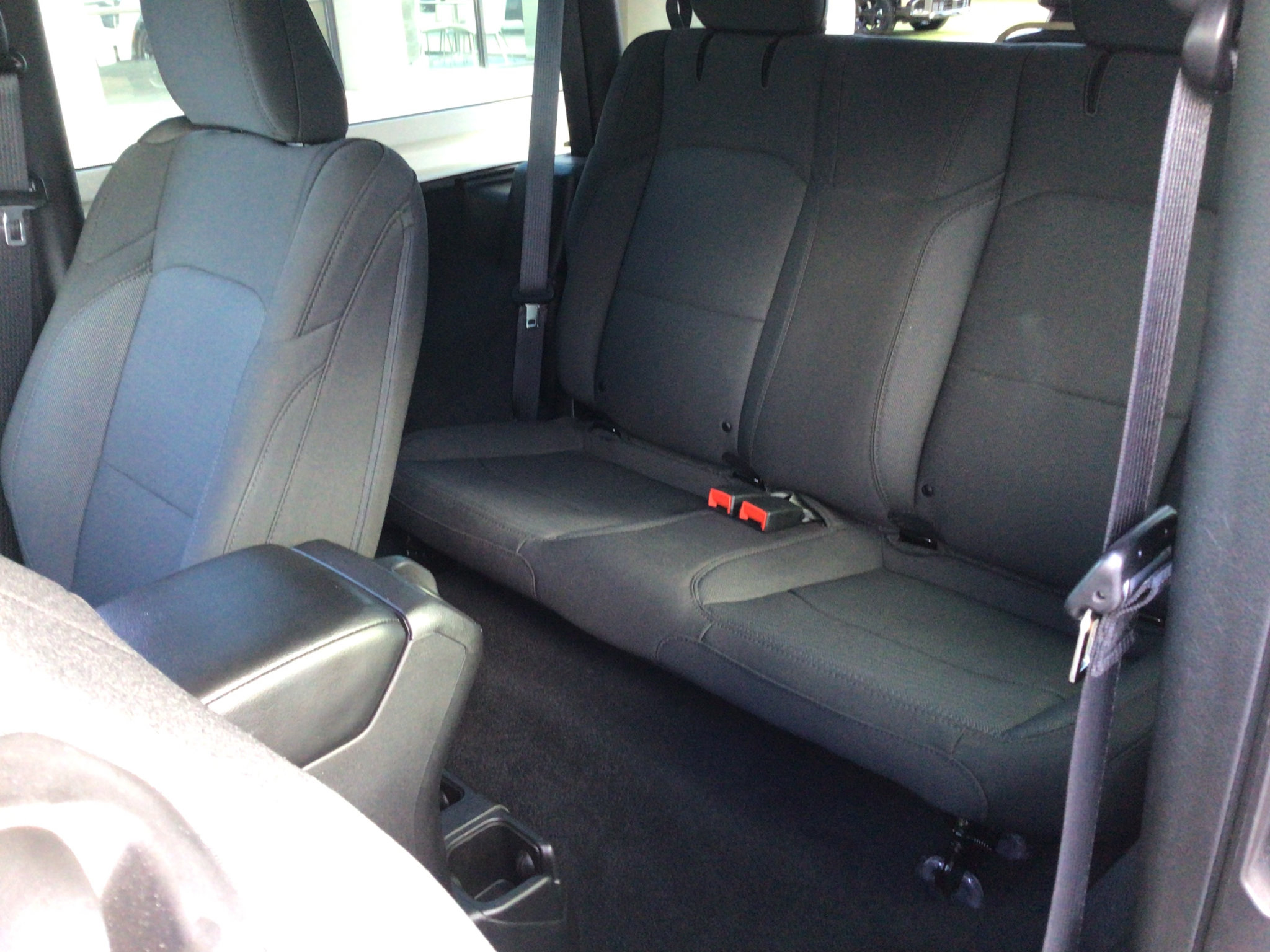 Used 2023 Jeep Wrangler Sport AWD/4WD image 9