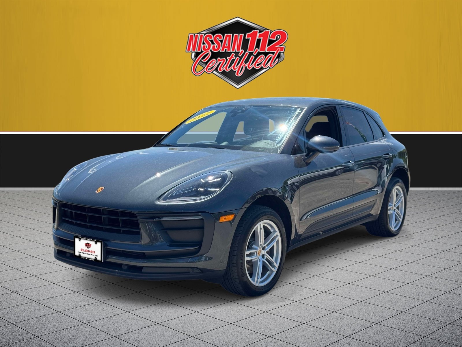 Used 2022 Porsche Macan w/ Premium Package Plus AWD/4WD image 2