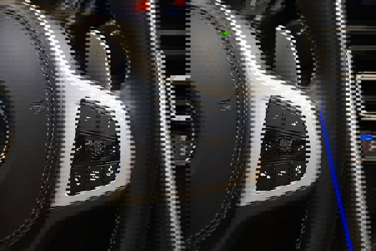 Used 2024 BMW M850i xDrive Coupe image 42