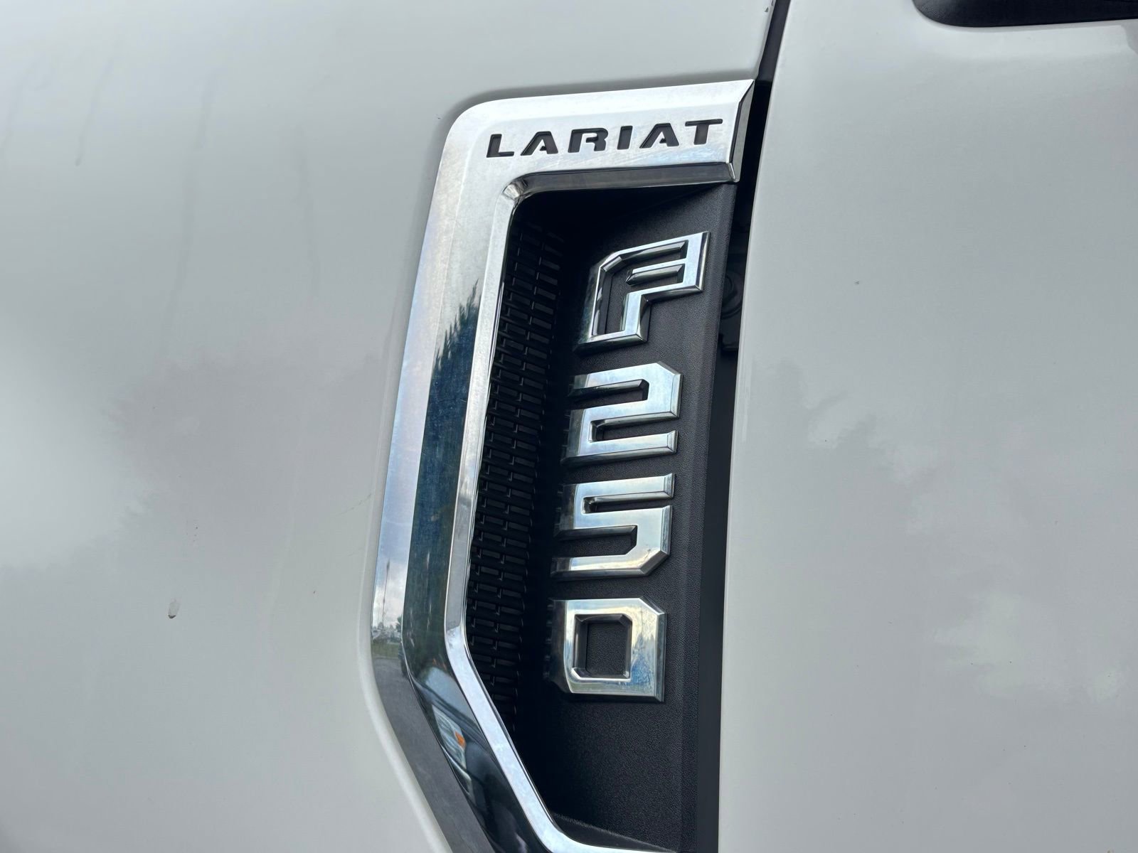 Used 2020 Ford F250 Lariat image 15
