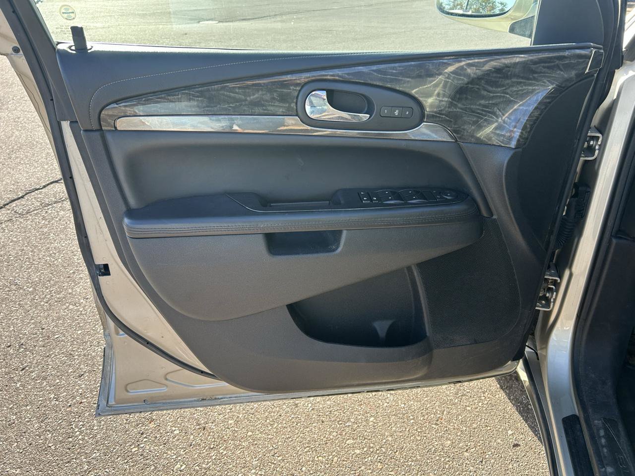 Used 2013 Buick Enclave Leather FWD image 15
