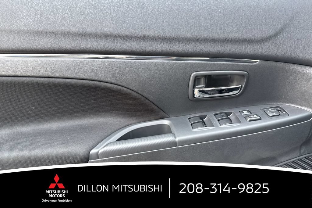 New 2026 Mitsubishi Outlander Sport LE AWD/4WD image 11