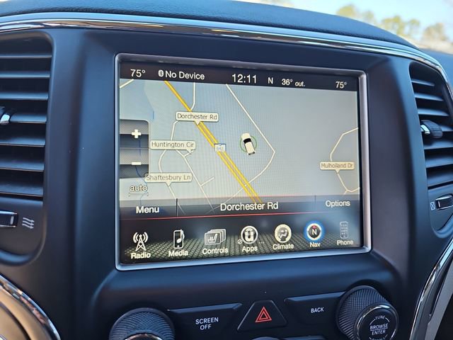 Used 2017 Jeep Grand Cherokee Limited w/ Luxury Group II image 24