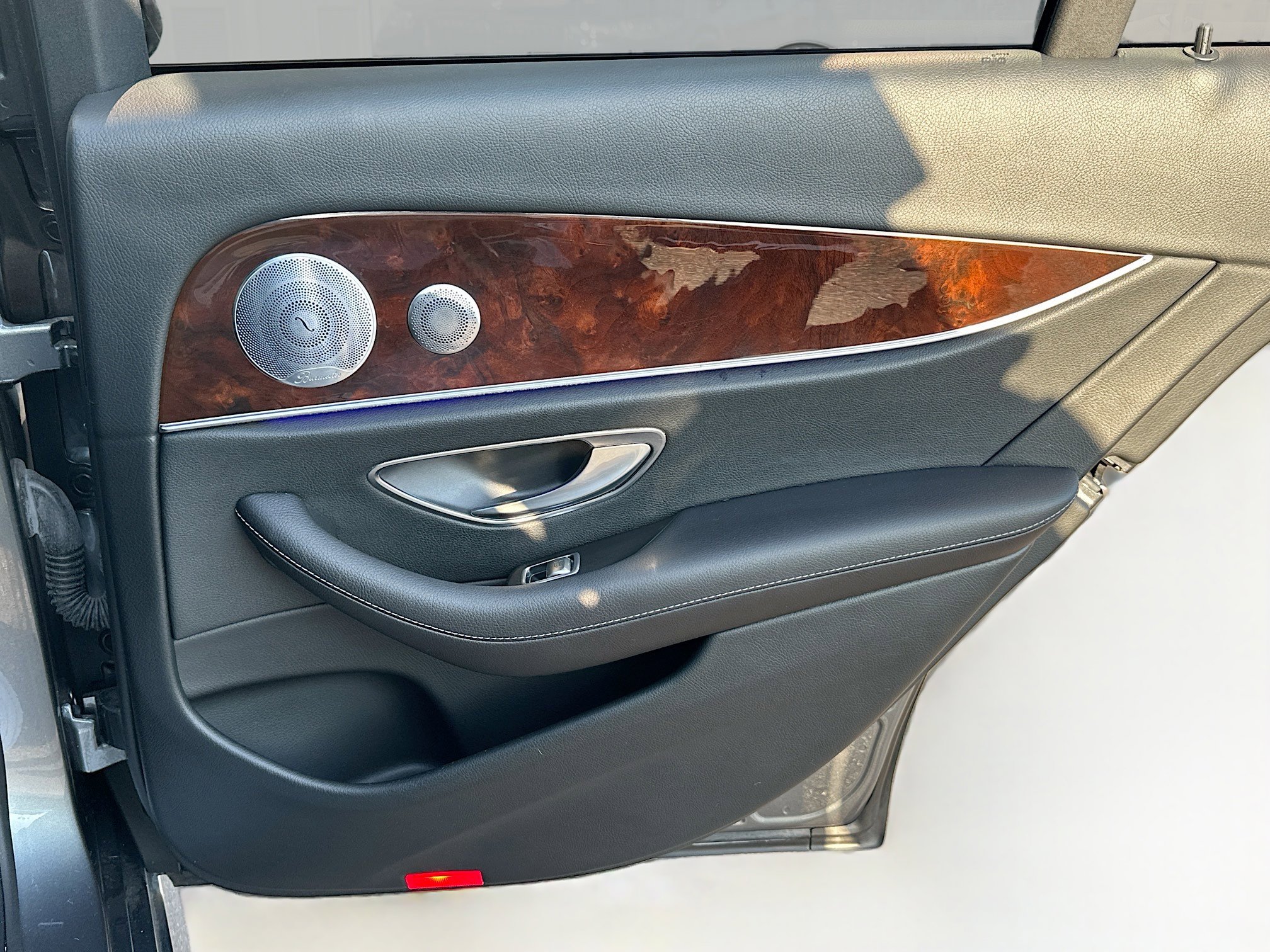 Used 2017 Mercedes-Benz E 300 image 32