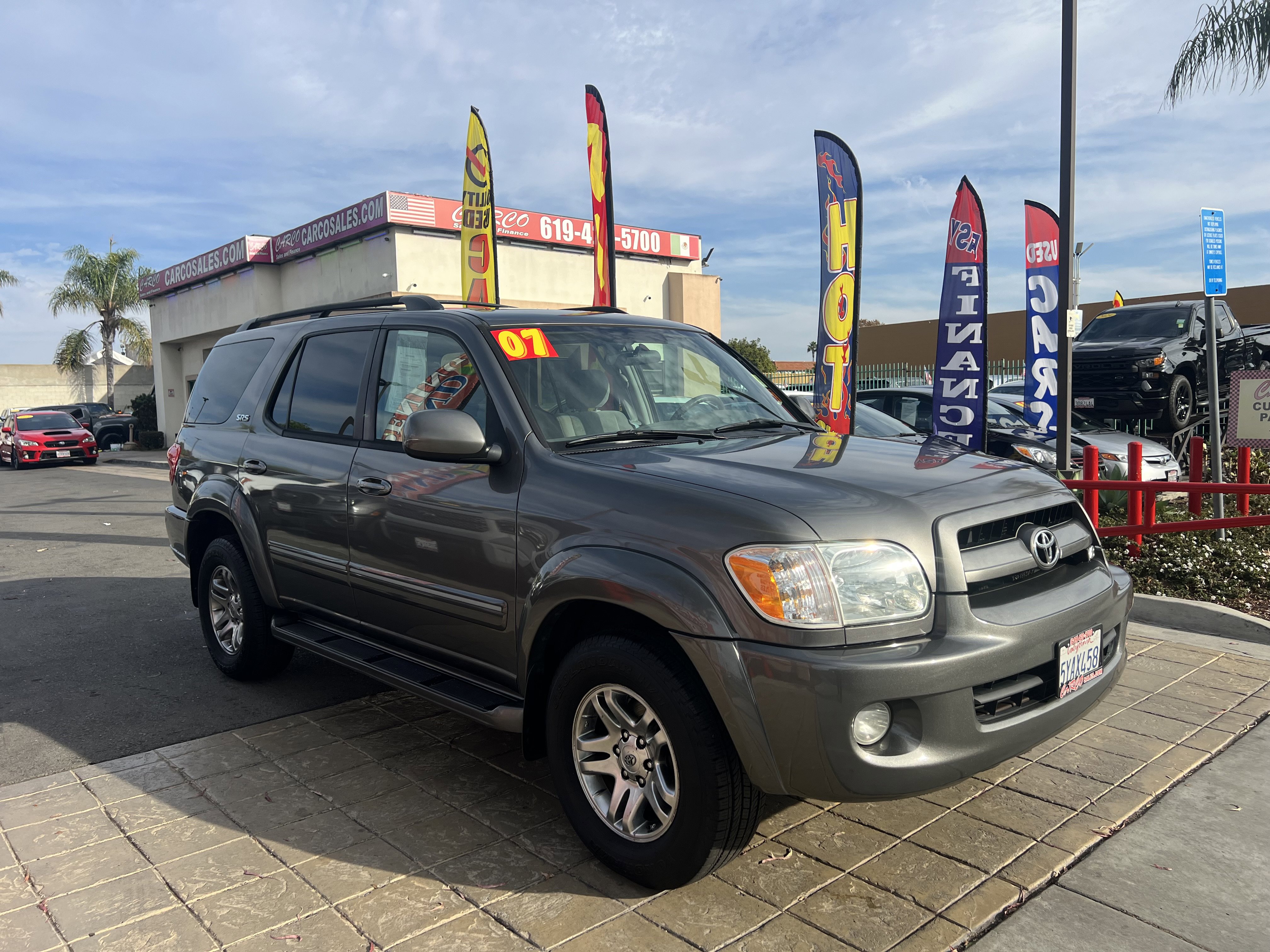 Used 2007 Toyota Sequoia SR5 image 2