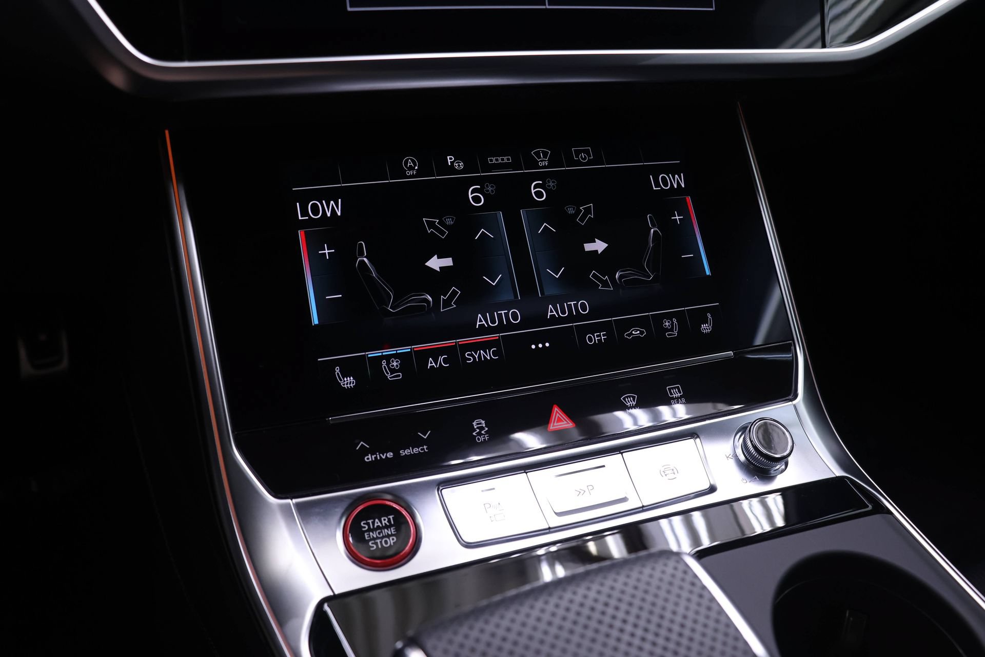 Certified 2025 Audi RS 6 performance AWD/4WD image 9