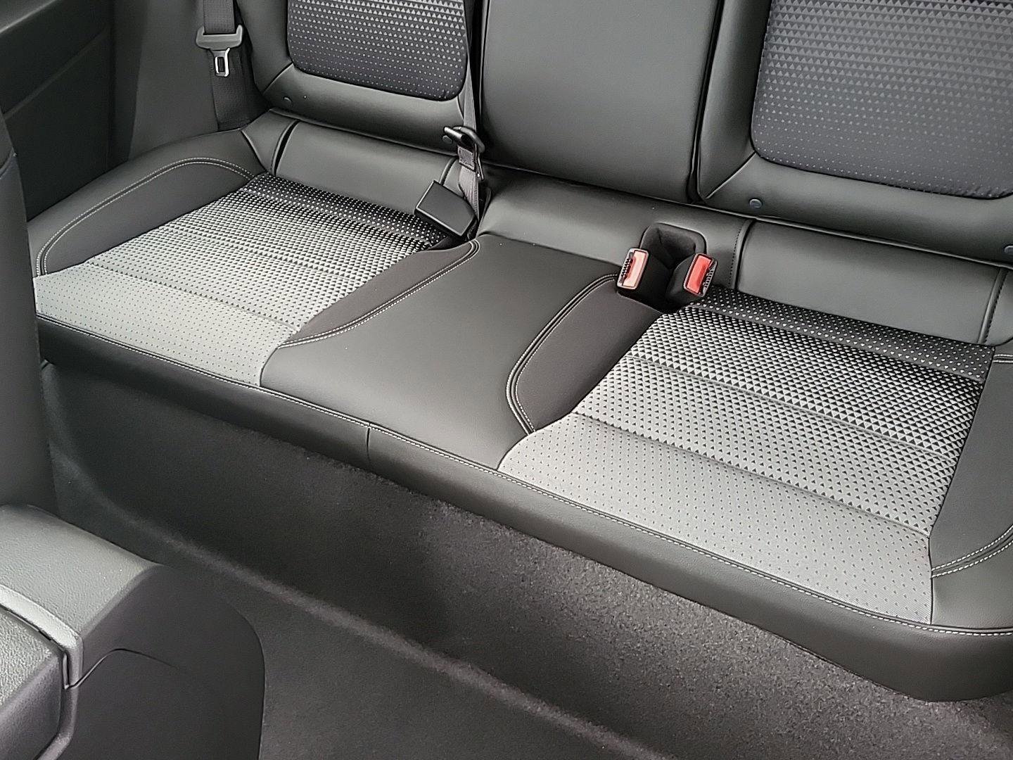 New 2025 Chevrolet Trax LT w/ LT Convenience Package image 21