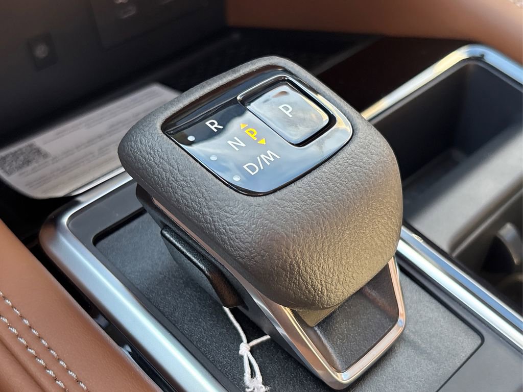 New 2025 Nissan Pathfinder Platinum w/ Cargo Package image 33