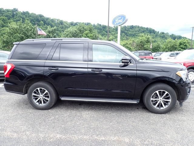 Used 2019 Ford Expedition XLT w/ Equipment Group 202A AWD/4WD image 7