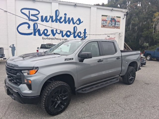 New 2026 Chevrolet Silverado 1500 Custom Trail Boss w/ Dark Appearance Package image 1