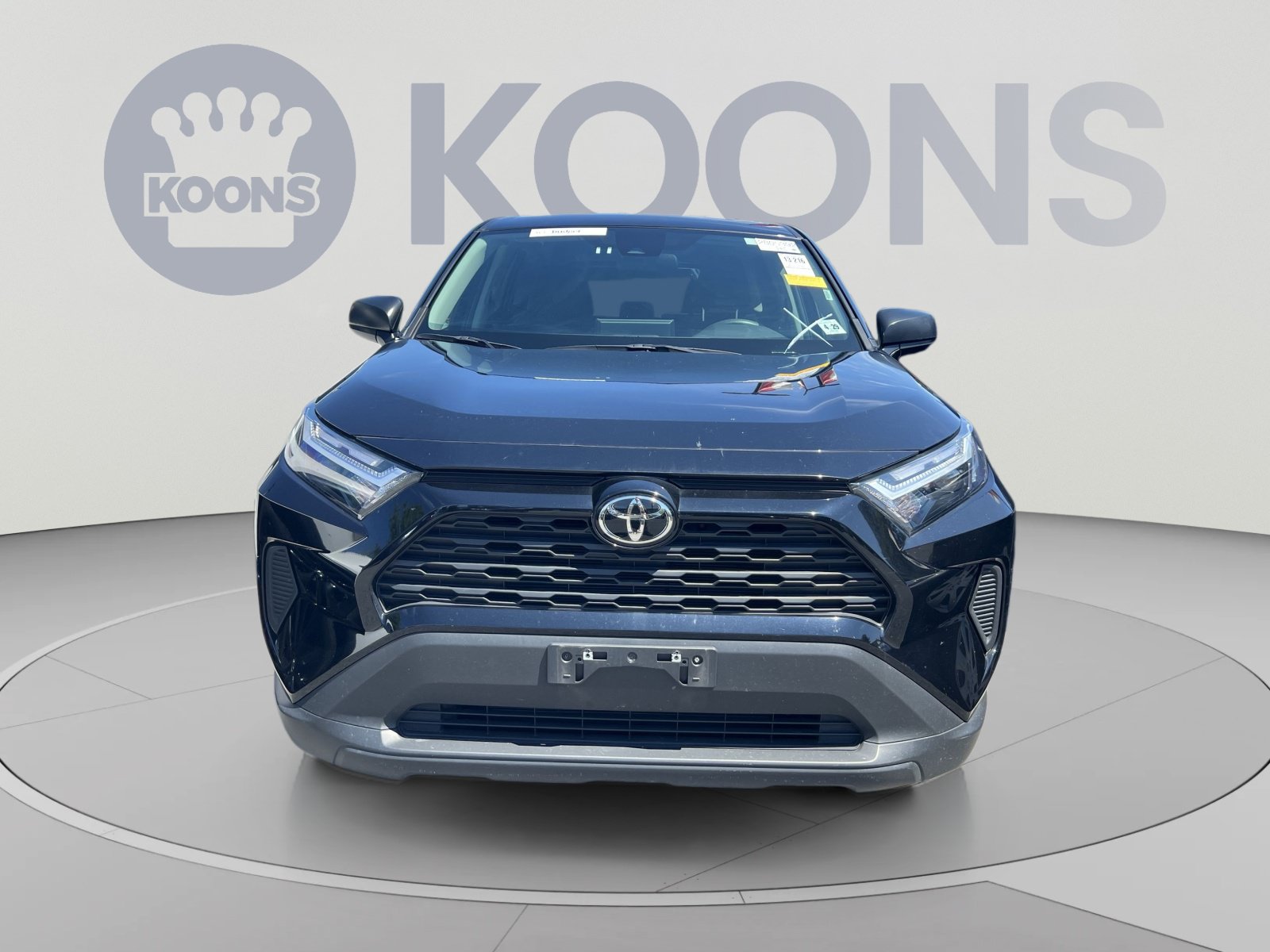Used 2025 Toyota RAV4 LE AWD/4WD image 7