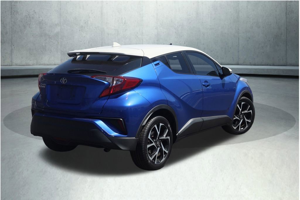 Used 2018 Toyota C-HR XLE FWD image 10
