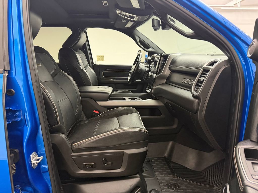 Used 2021 RAM 3500 Laramie AWD/4WD image 22
