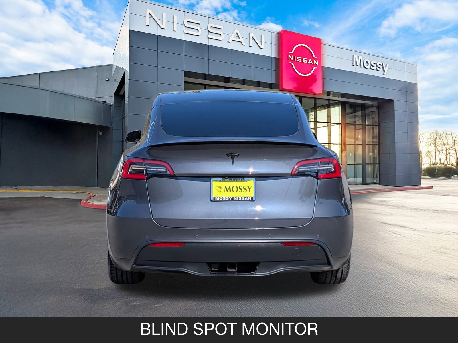 Used 2021 Tesla Model Y 2WD image 9
