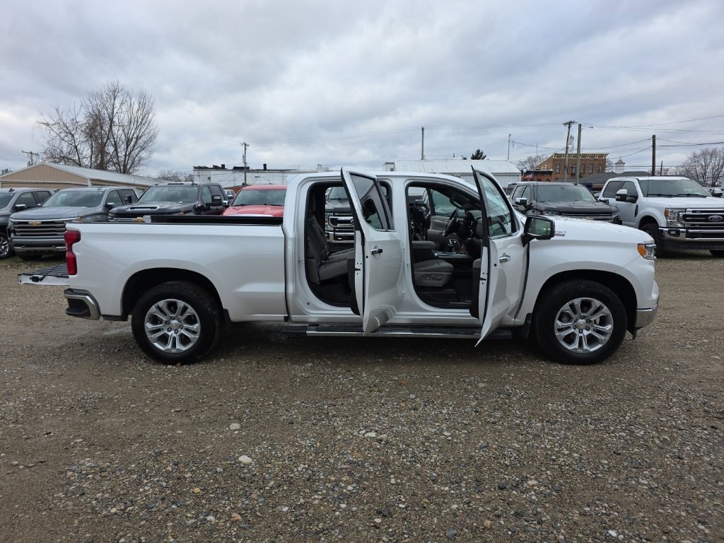 Certified 2024 Chevrolet Silverado 1500 LTZ w/ LTZ Premium Package image 40