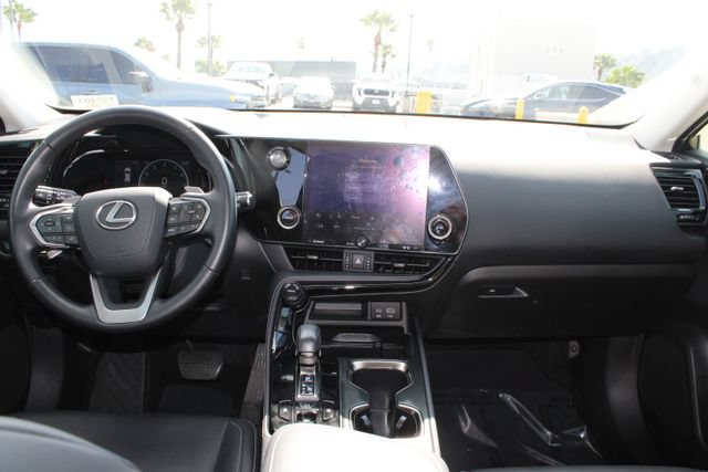 Certified 2024 Lexus NX 250 FWD w/ Premium Package image 10