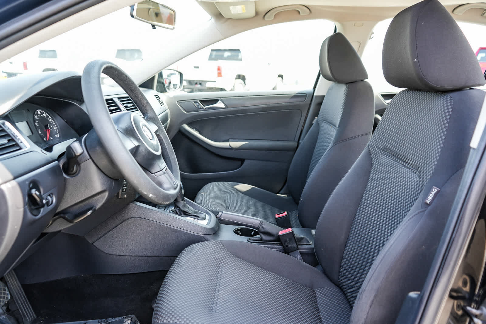 Used 2012 Volkswagen Jetta S FWD image 17
