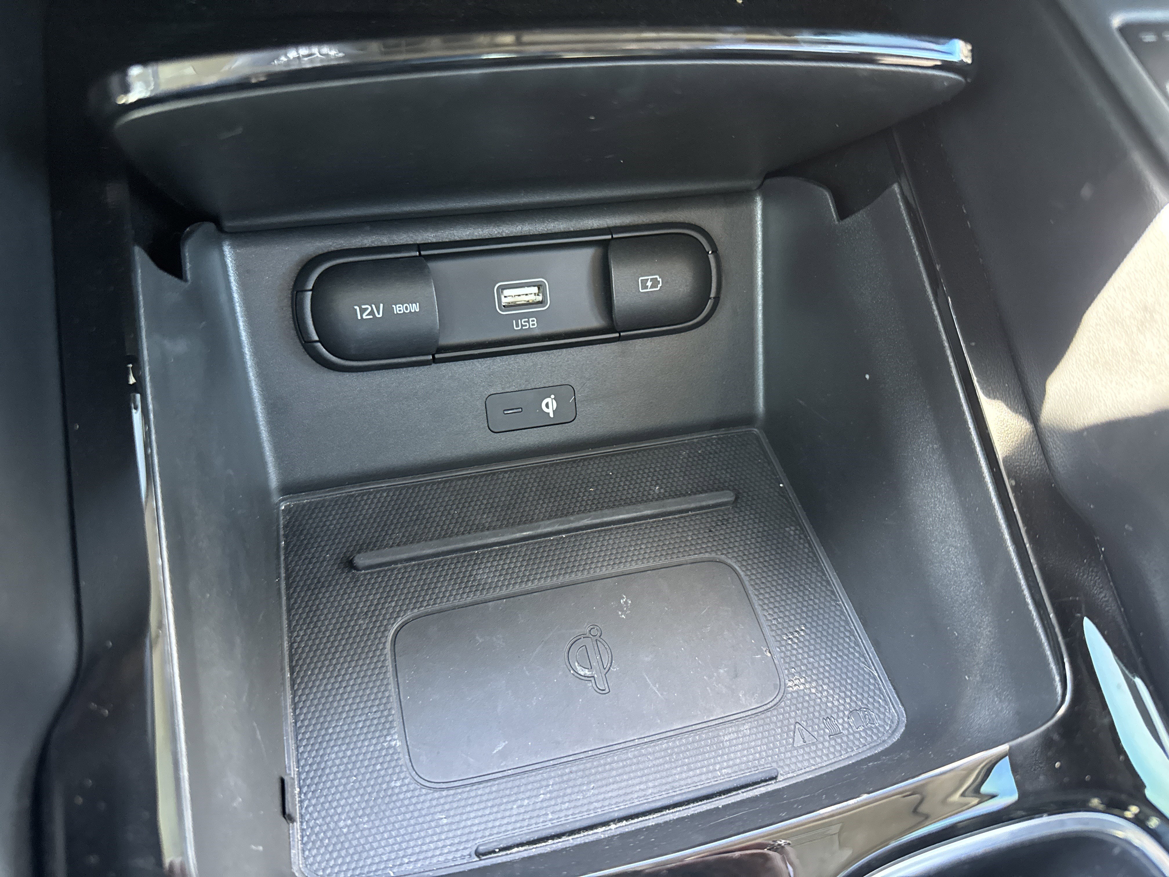 Used 2022 Kia Telluride SX w/ SX Prestige Package AWD/4WD image 30