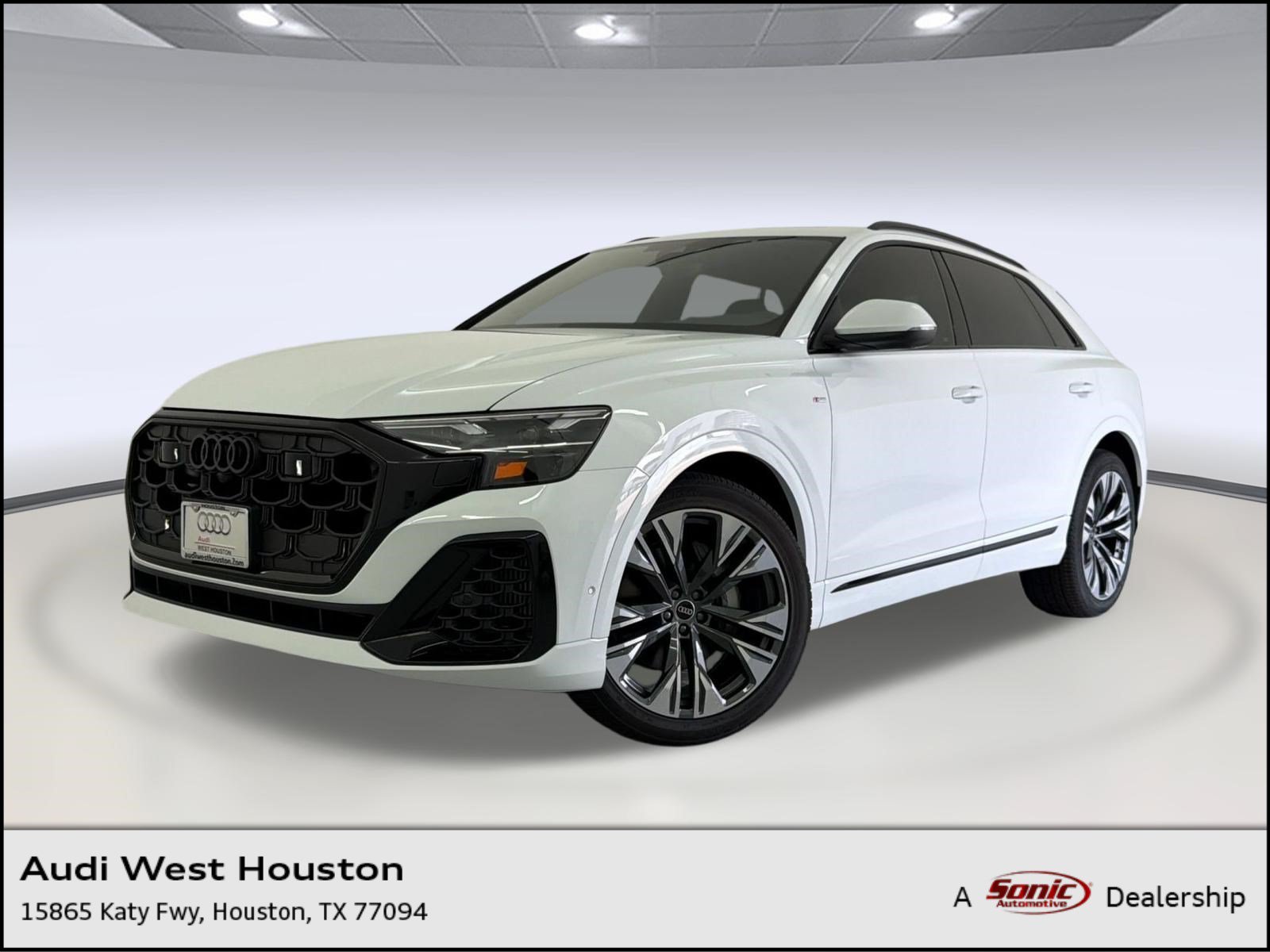 New 2026 Audi Q8 Premium Plus