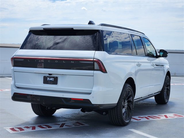 New 2025 Lincoln Navigator L Reserve w/ Jet Appearance Package image 7