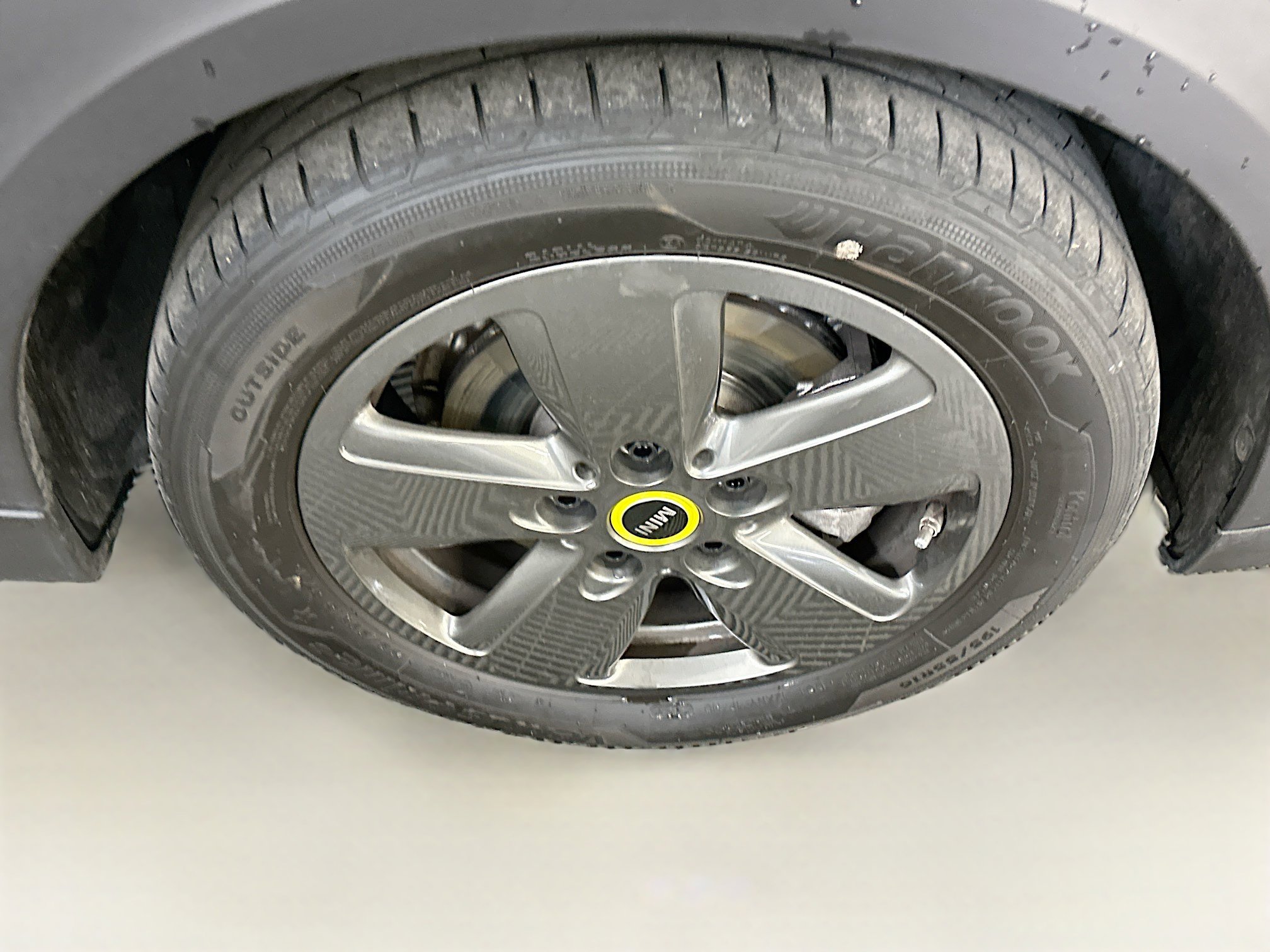 Used 2023 MINI Cooper SE image 11