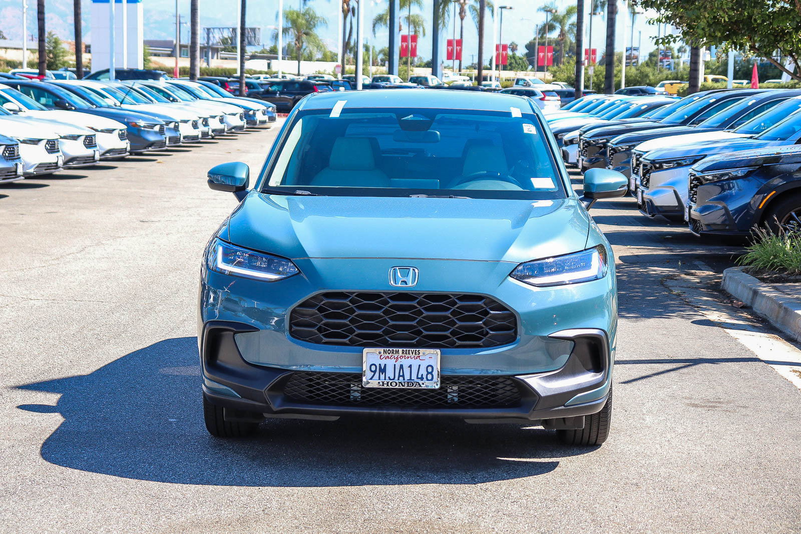Certified 2024 Honda HR-V LX image 2