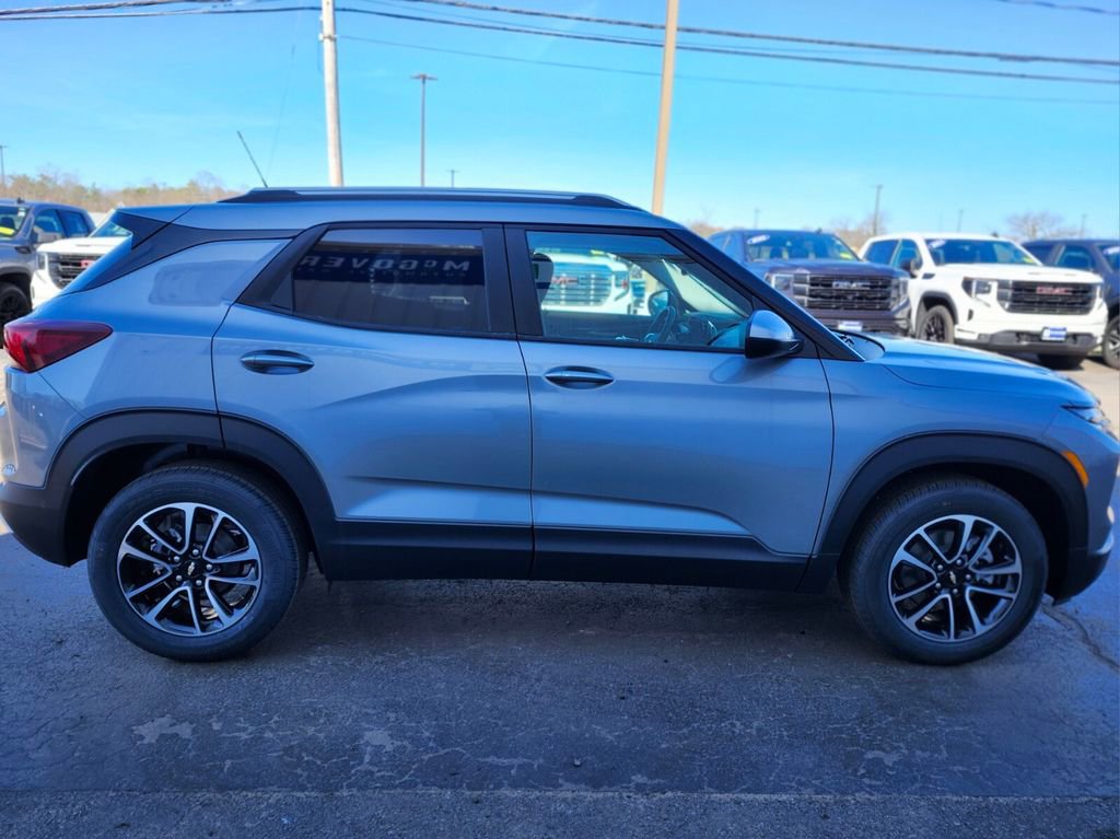 New 2026 Chevrolet TrailBlazer LT w/ Convenience Package FWD image 6