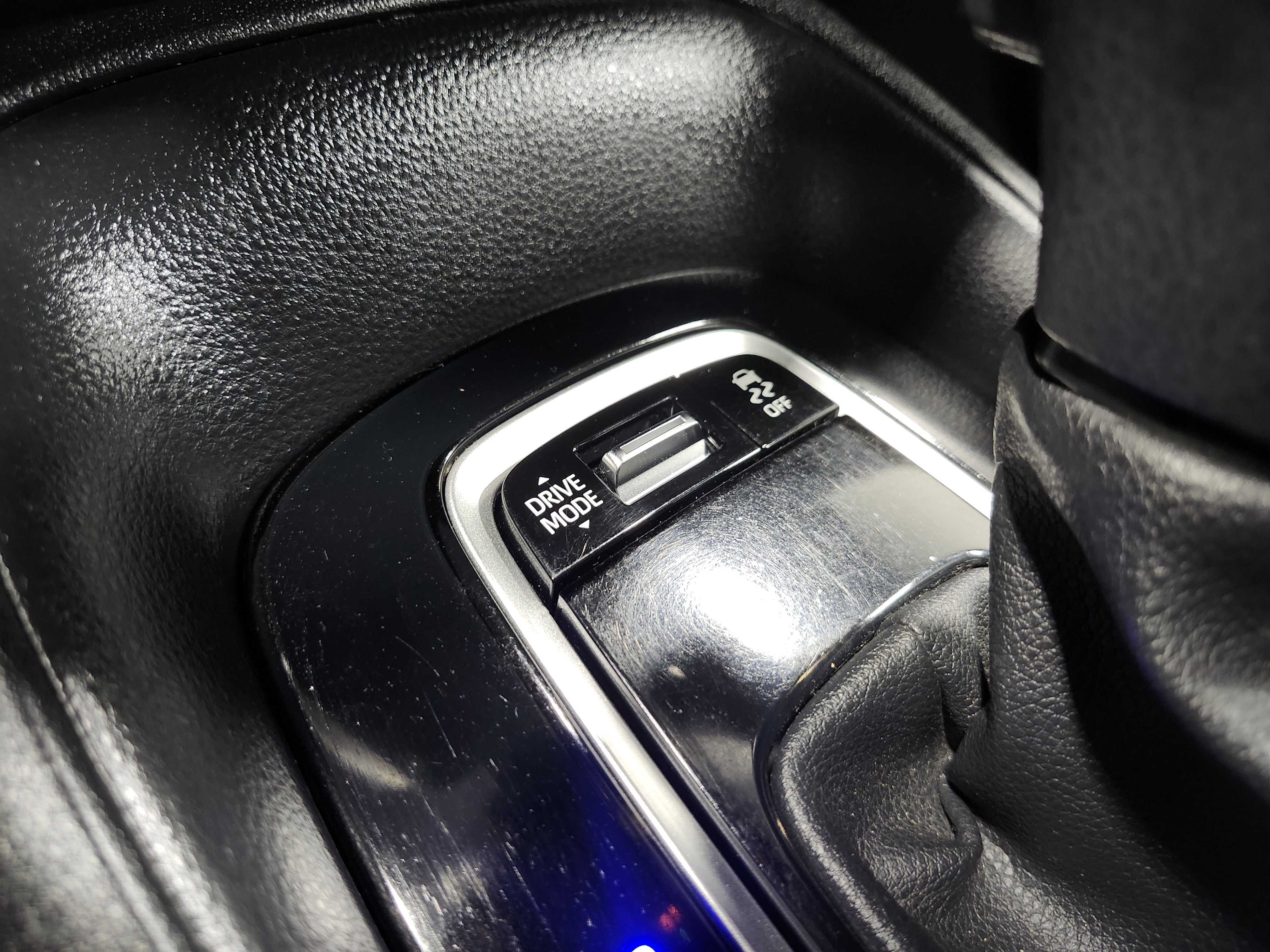 Used 2023 Toyota Corolla SE FWD image 8