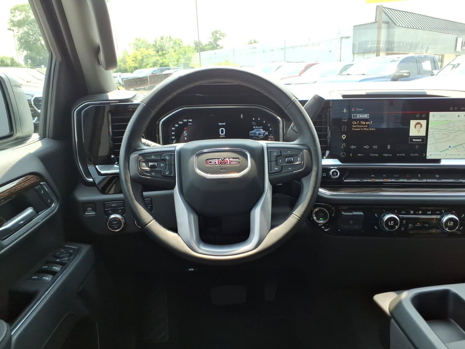 Certified 2025 GMC Sierra 1500 Elevation AWD/4WD image 15