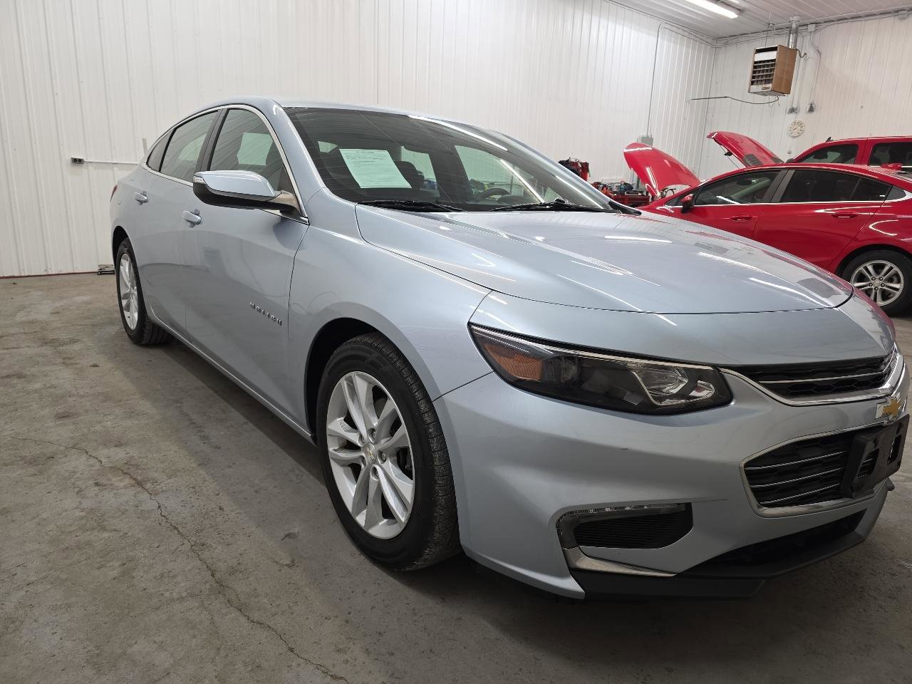 Used 2018 Chevrolet Malibu LT FWD image 21