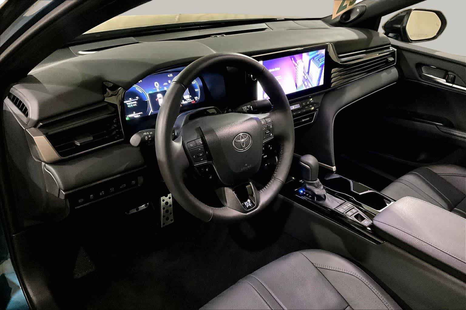 Used 2026 Toyota Camry XSE w/ Premium Plus Package AWD/4WD image 17