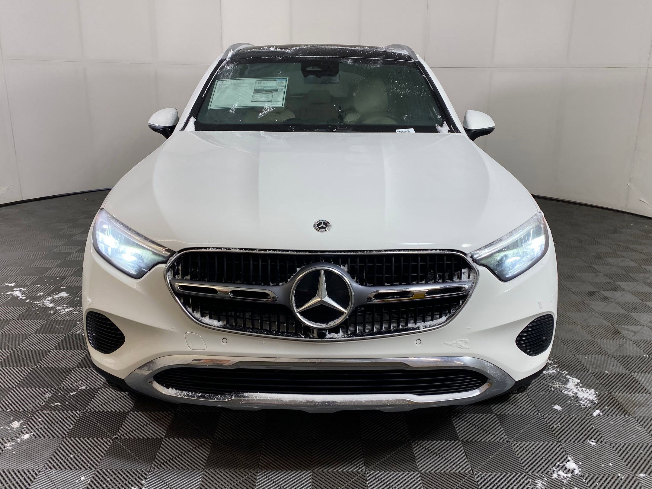 Used 2026 Mercedes-Benz GLC 300 4MATIC image 6