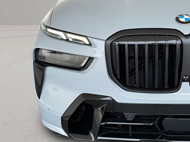 Certified 2026 BMW X7 xDrive40i w/ M Sport Package image 2
