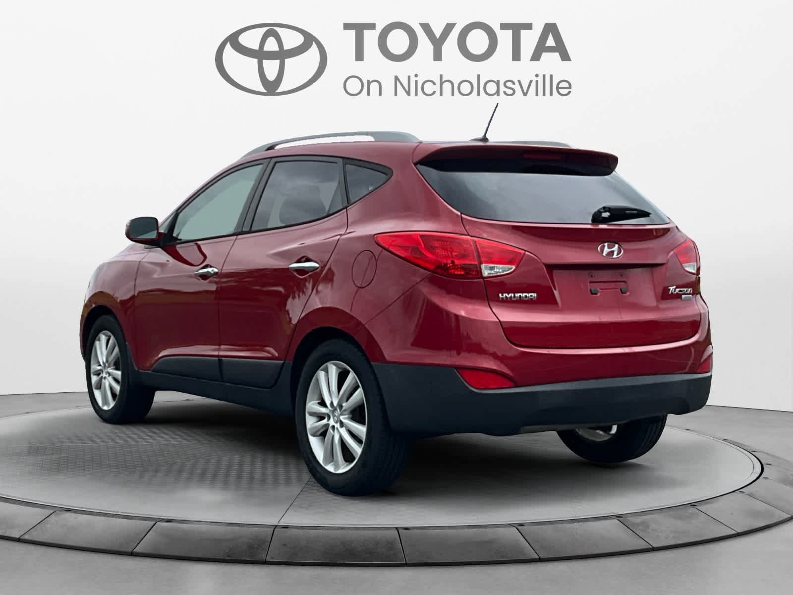 Used 2013 Hyundai Tucson Limited FWD image 3