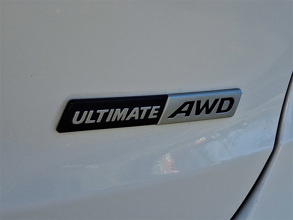 Used 2017 Hyundai Santa Fe SE image 33