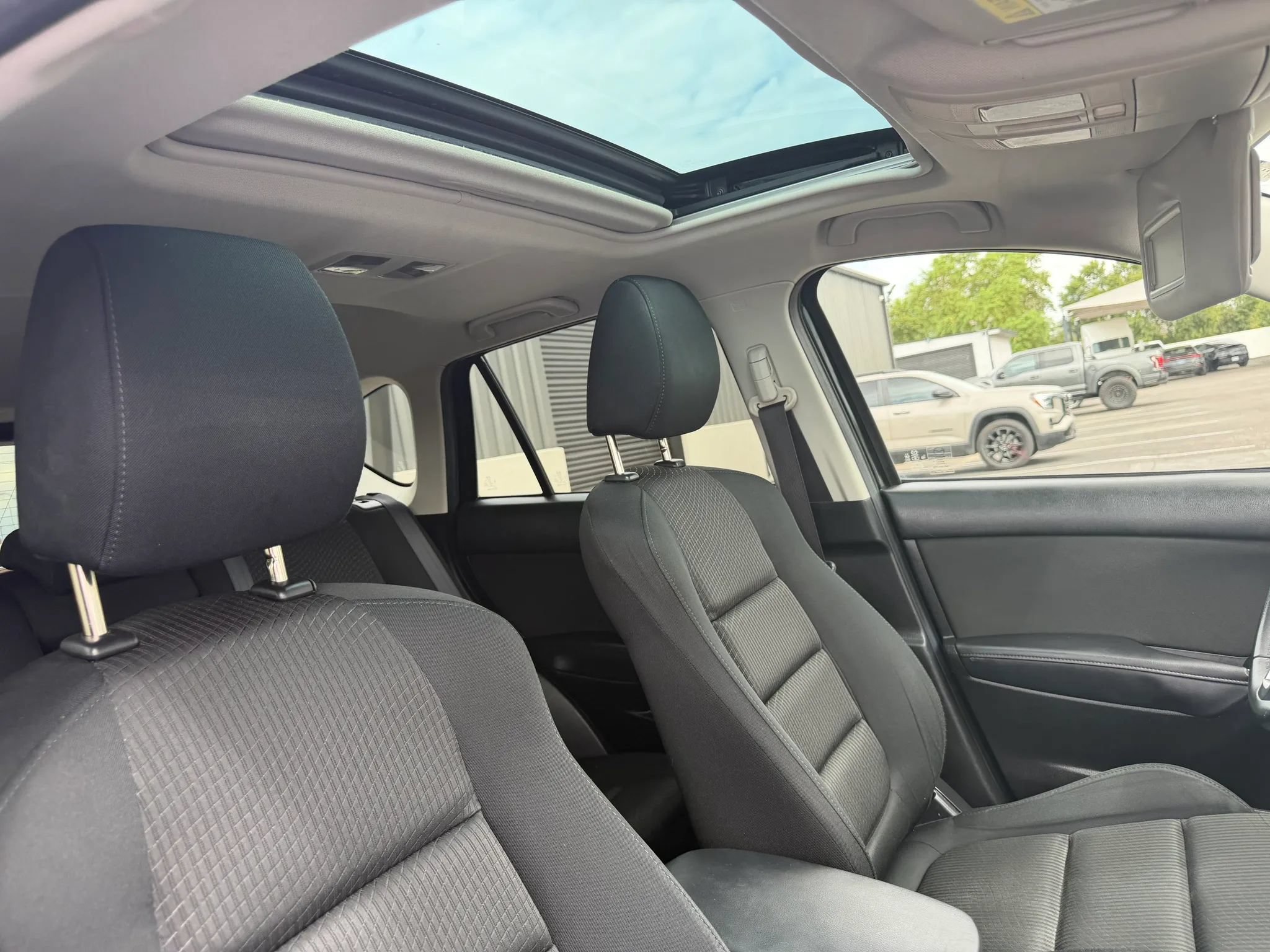 Used 2014 MAZDA CX-5 Touring w/ Touring Technology Package AWD/4WD image 22