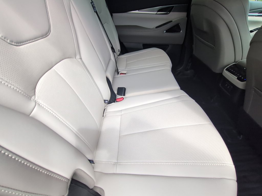 New 2027 INFINITI QX60 Luxe w/ Cargo Package AWD/4WD image 26