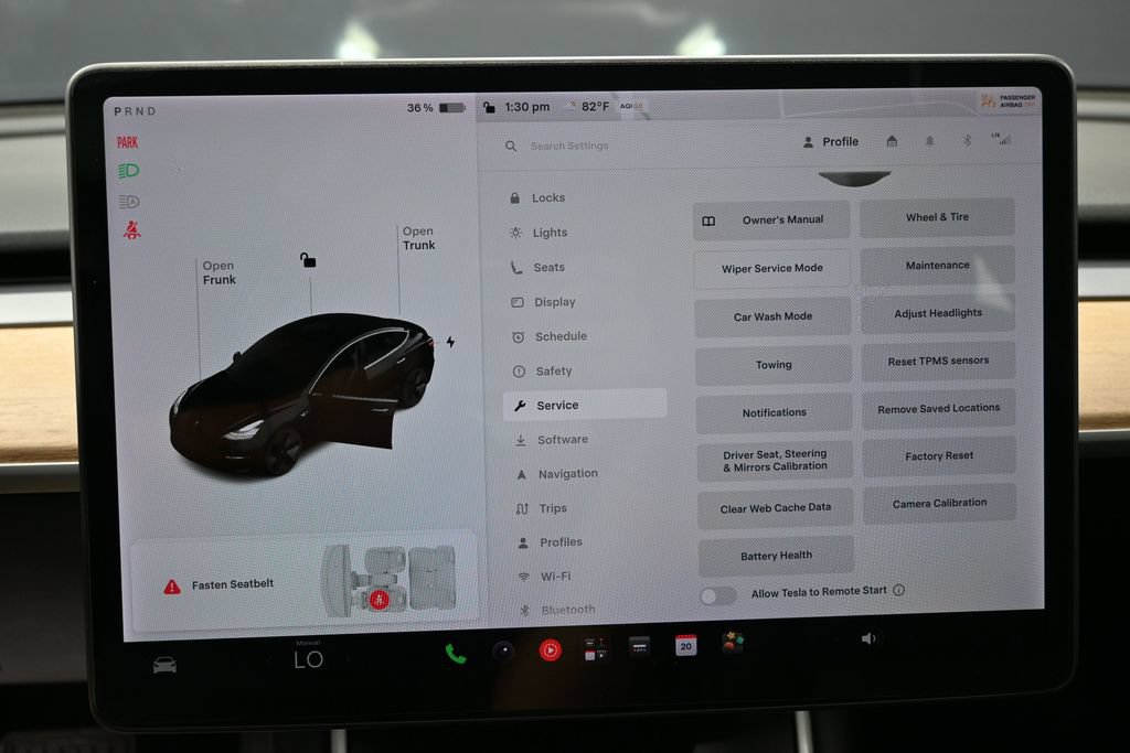 Used 2018 Tesla Model 3 Long Range RWD image 32