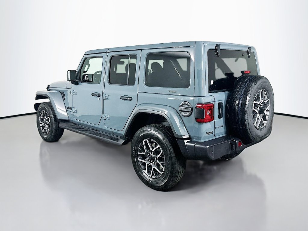 New 2026 Jeep Wrangler Unlimited Sahara AWD/4WD image 5